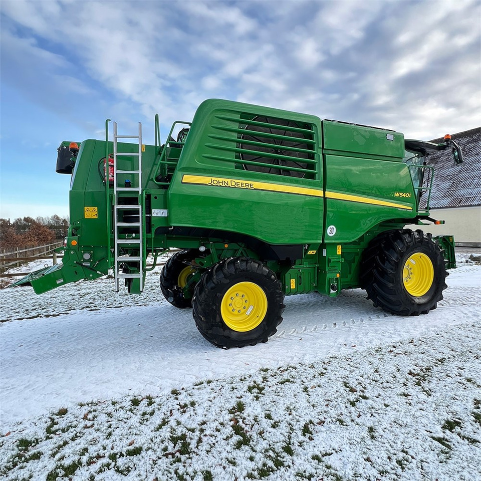 John Deere W540i - Colheitadeira: foto 5 John Deere W540i - Colheitadeira: foto 5