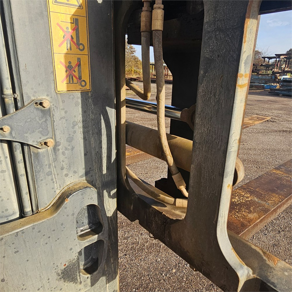 Empilhadeira Kalmar DCF 90-6L: foto 25