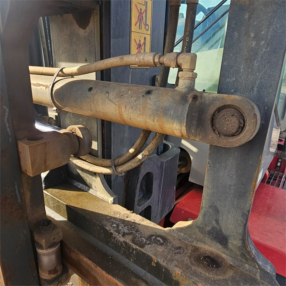 Empilhadeira Kalmar DCF 90-6L: foto 22