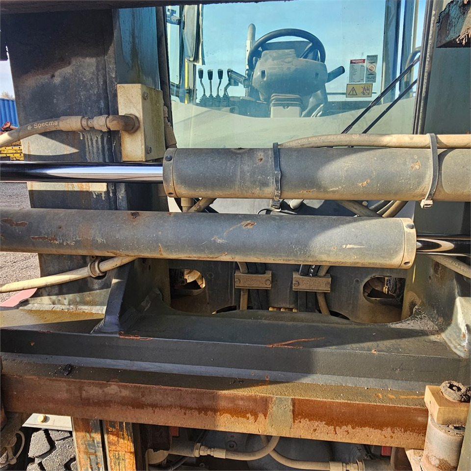 Empilhadeira Kalmar DCF 90-6L: foto 23