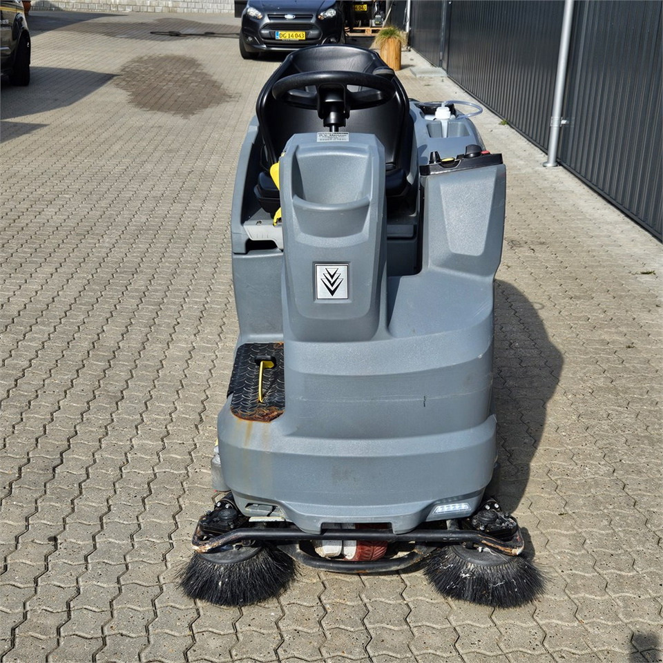 Kärcher Professional B 150R - Lavadora aspiradora de pavimentos: foto 3 Kärcher Professional B 150R - Lavadora aspiradora de pavimentos: foto 3
