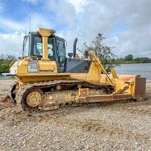 Komatsu D65 PX-15 EO - Buldôzer: foto 3 Komatsu D65 PX-15 EO - Buldôzer: foto 3