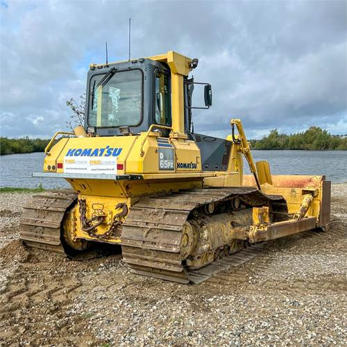 Komatsu D65 PX-15 EO - Buldôzer: foto 4 Komatsu D65 PX-15 EO - Buldôzer: foto 4