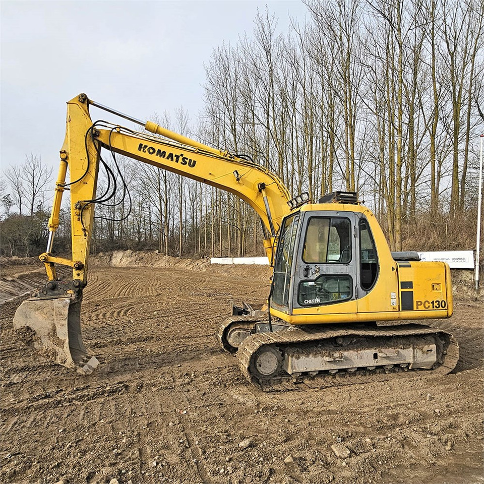 Komatsu PC130-6K - Escavadora de rastos: foto 1 Komatsu PC130-6K - Escavadora de rastos: foto 1