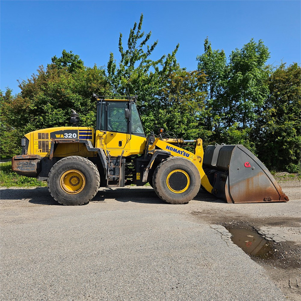 Komatsu WA320-5H - Pá carregadora de rodas: foto 3 Komatsu WA320-5H - Pá carregadora de rodas: foto 3