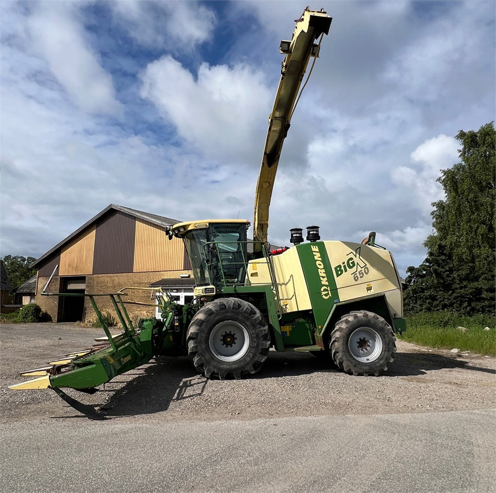 Krone BIG X 650 - Picadora de forragem automotriz: foto 4 Krone BIG X 650 - Picadora de forragem automotriz: foto 4