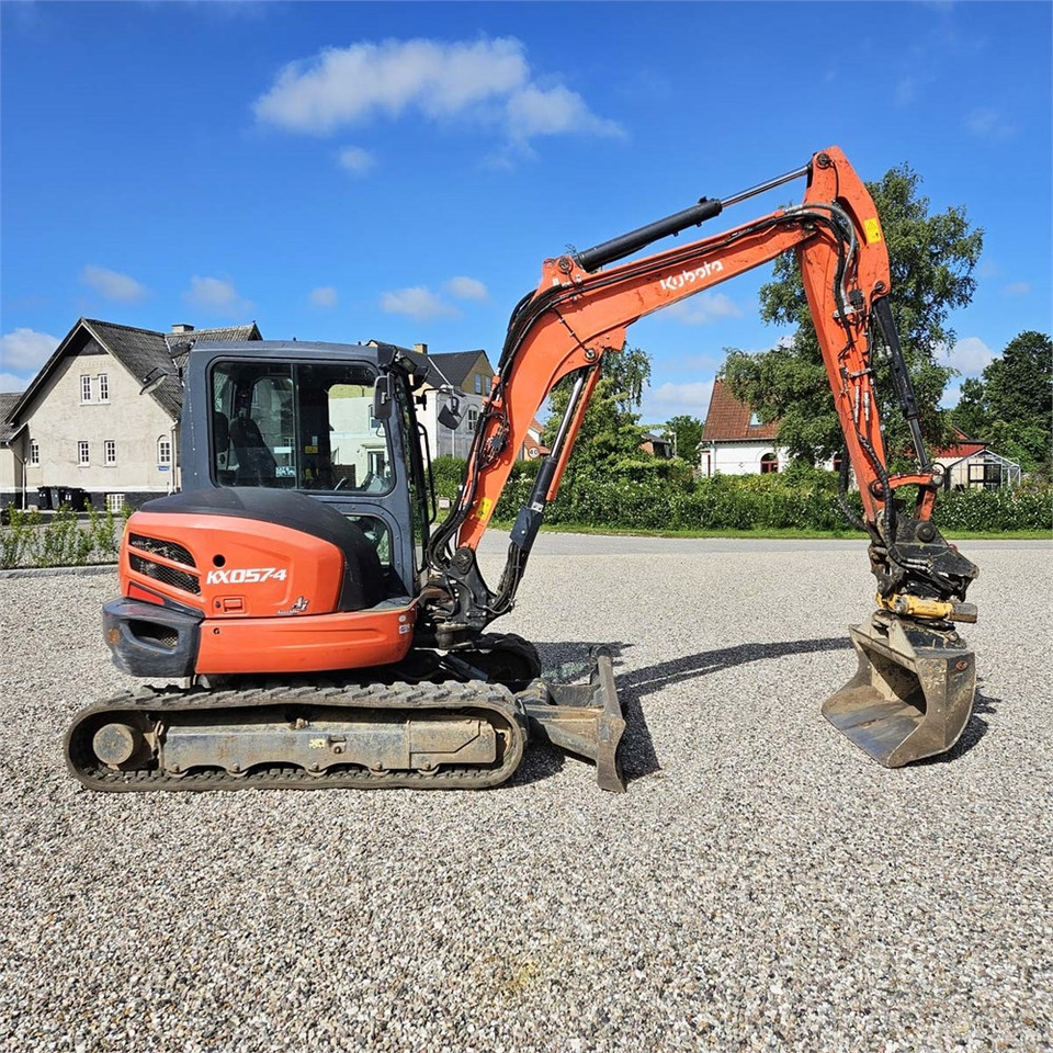 Kubota KX057-4 - Mini escavadeira: foto 4 Kubota KX057-4 - Mini escavadeira: foto 4