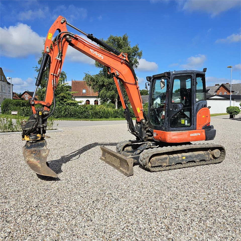 Kubota KX057-4 - Mini escavadeira: foto 3 Kubota KX057-4 - Mini escavadeira: foto 3