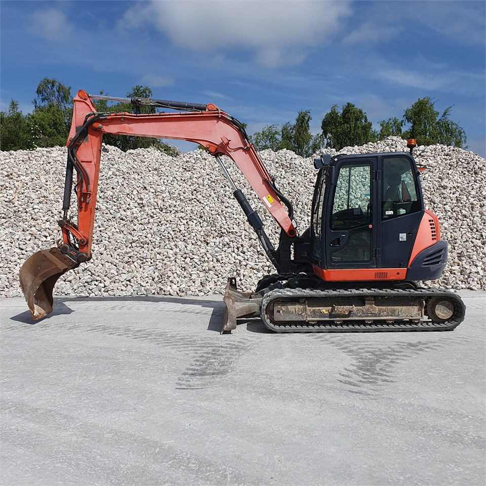 Kubota Kubota KX080-4 - Mini escavadeira: foto 2 Kubota Kubota KX080-4 - Mini escavadeira: foto 2