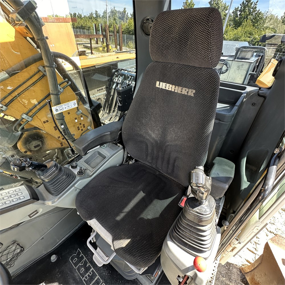 Escavadeira de rodas Liebherr A 918 Litronic: foto 12