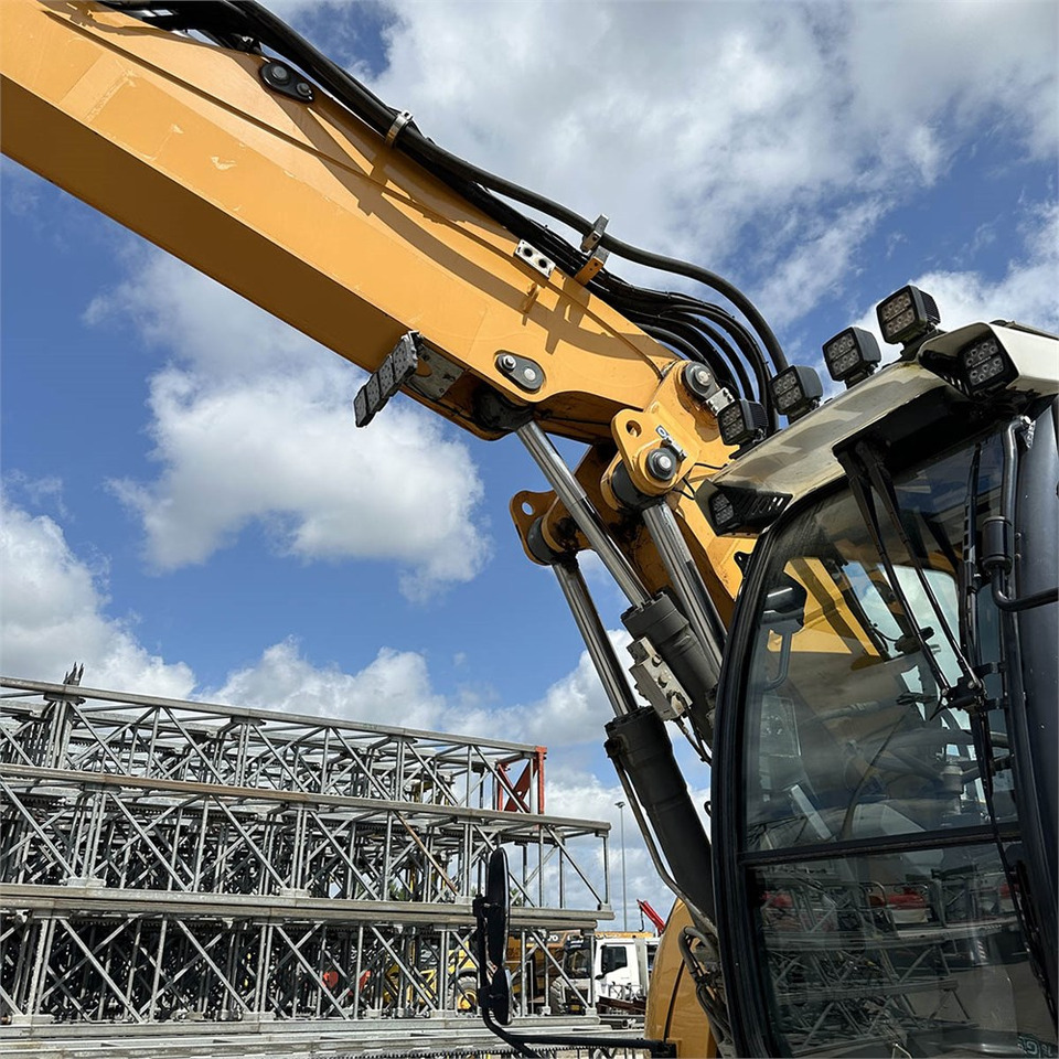 Escavadeira de rodas Liebherr A 918 Litronic: foto 39