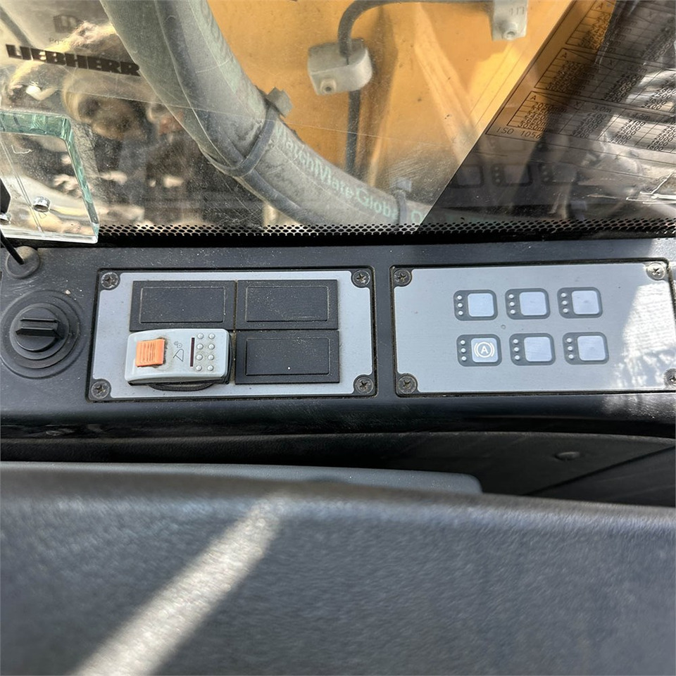 Escavadeira de rodas Liebherr A 918 Litronic: foto 18