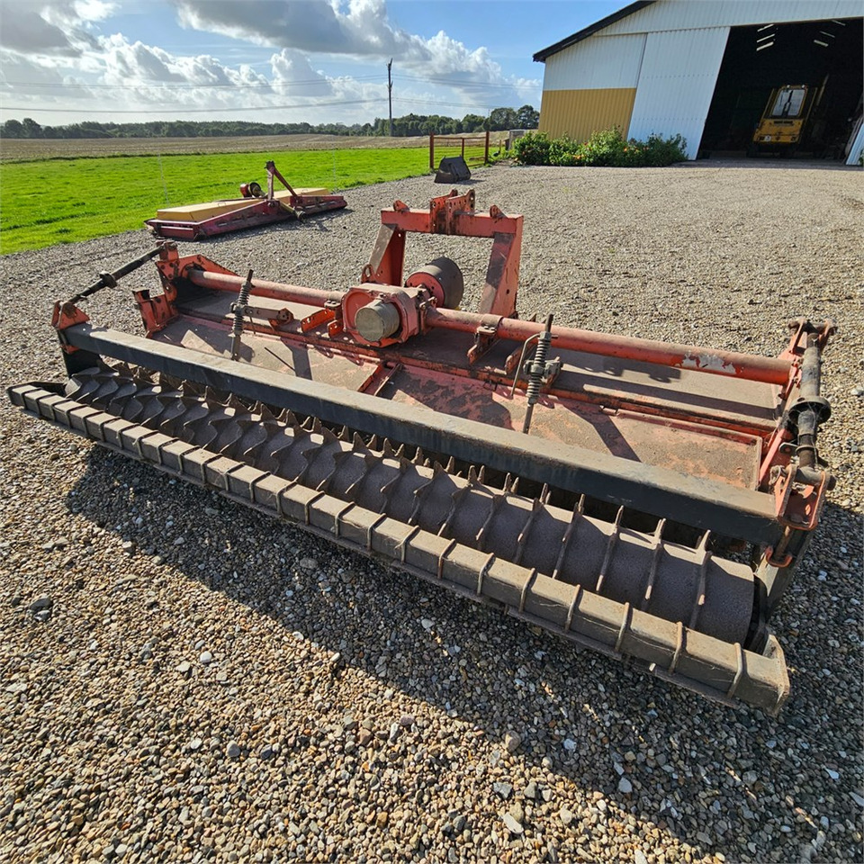Maschio CB300 - Fresa agrícola: foto 1 Maschio CB300 - Fresa agrícola: foto 1