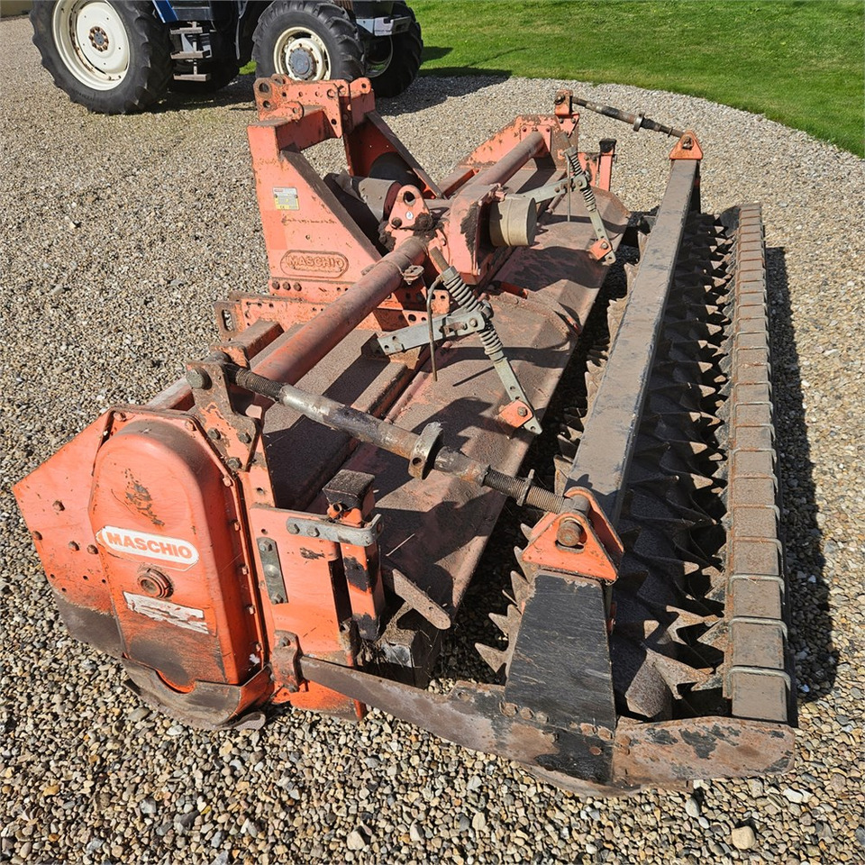 Maschio CB300 - Fresa agrícola: foto 4 Maschio CB300 - Fresa agrícola: foto 4