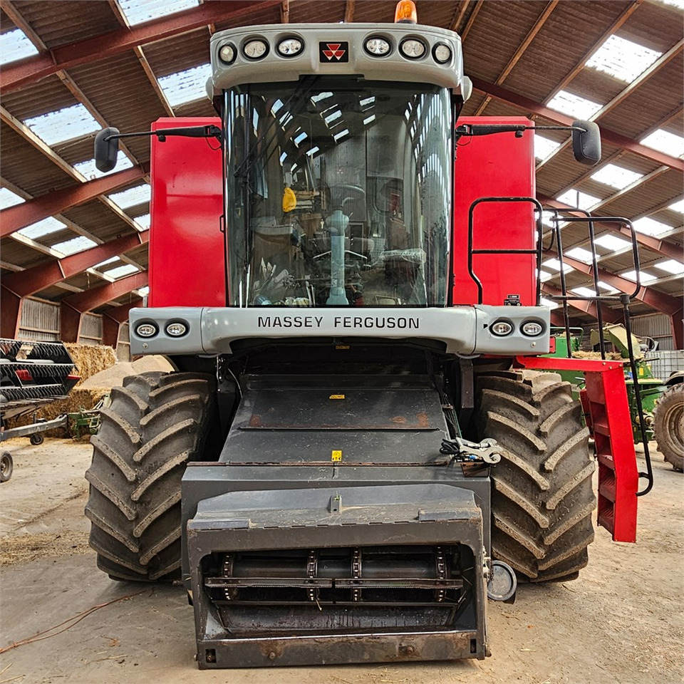Massey Ferguson Centora 7282 - Colheitadeira: foto 4 Massey Ferguson Centora 7282 - Colheitadeira: foto 4