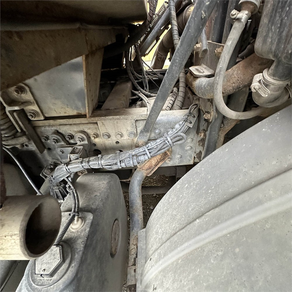 Caminhão de lixo Mercedes ECONIC 2629: foto 40