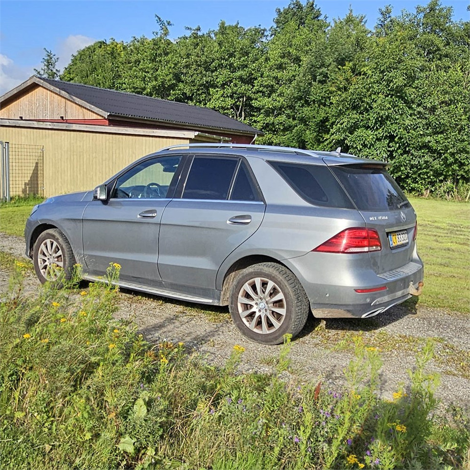 Mercedes GLE 350 4matic - Automóvel: foto 3 Mercedes GLE 350 4matic - Automóvel: foto 3
