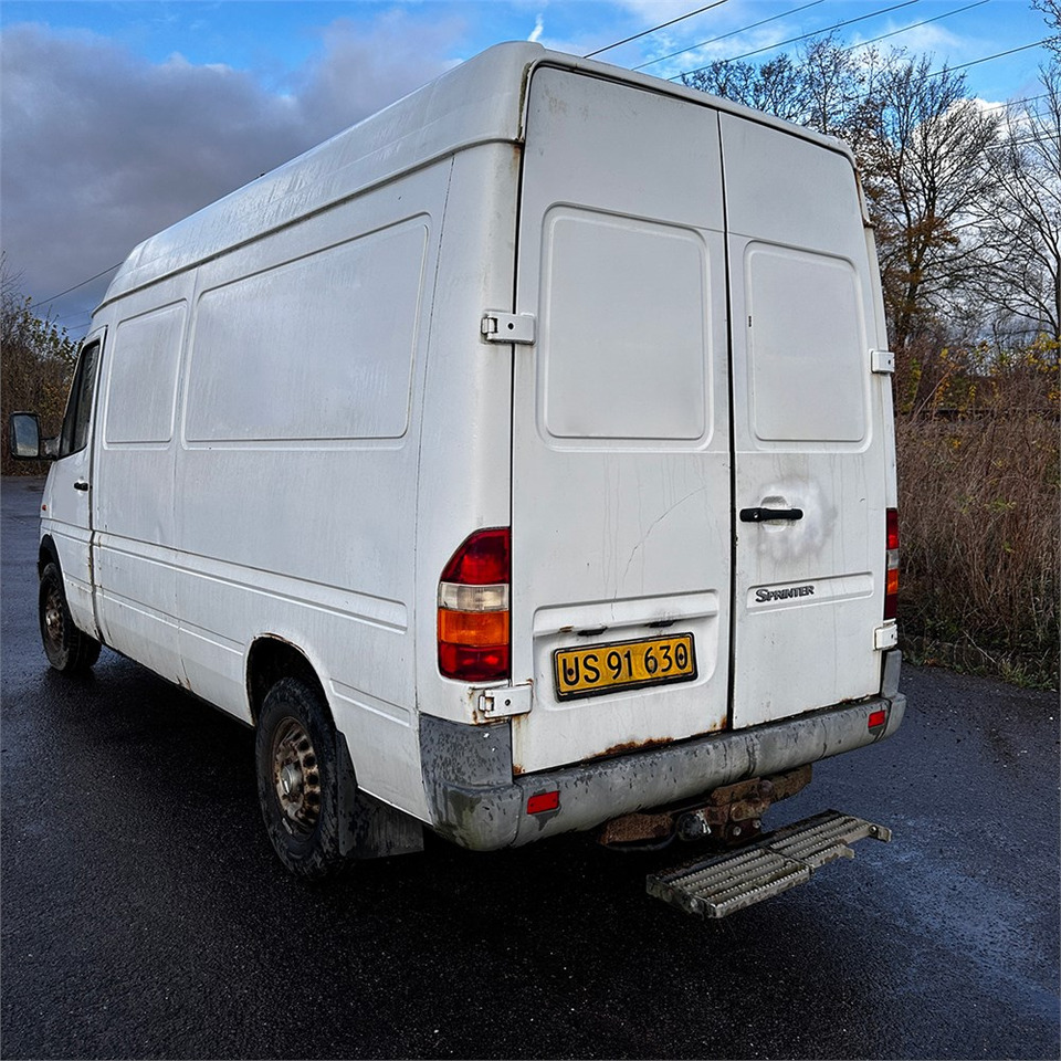 Mercedes SPRINTER 316 CDI-35 - Furgão: foto 5 Mercedes SPRINTER 316 CDI-35 - Furgão: foto 5