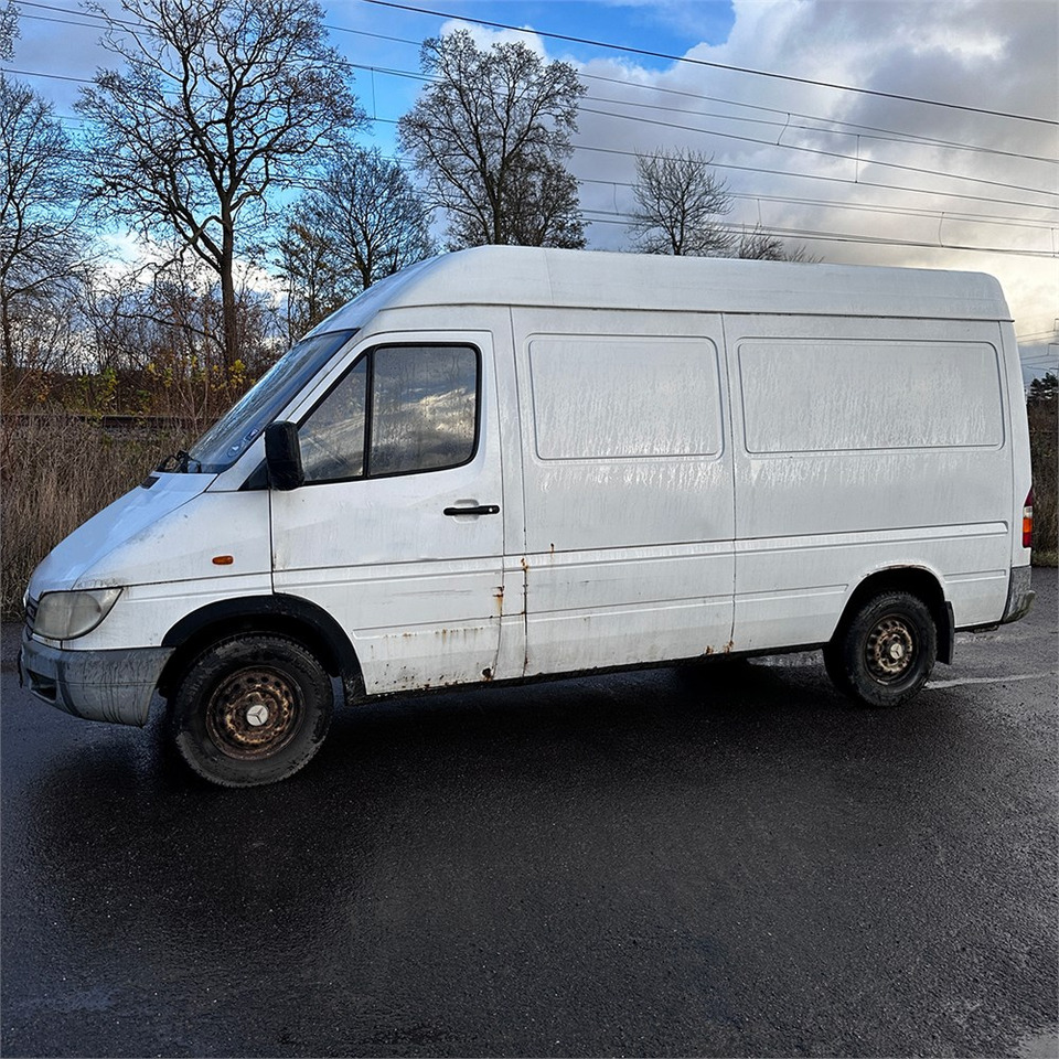 Mercedes SPRINTER 316 CDI-35 - Furgão: foto 2 Mercedes SPRINTER 316 CDI-35 - Furgão: foto 2