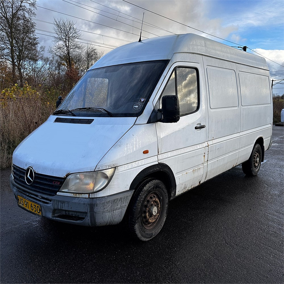 Mercedes SPRINTER 316 CDI-35 - Furgão: foto 3 Mercedes SPRINTER 316 CDI-35 - Furgão: foto 3