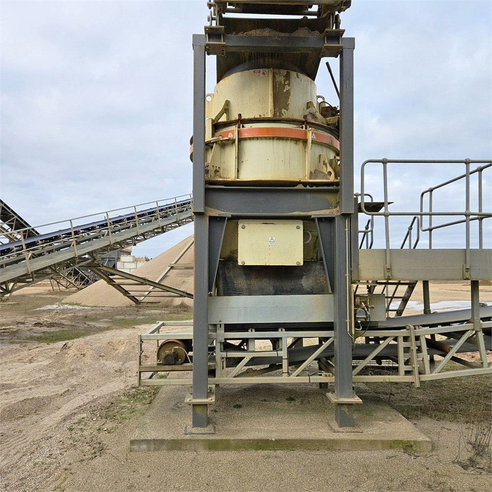 Metso Barmac B6150SE - Britador de cone: foto 3 Metso Barmac B6150SE - Britador de cone: foto 3
