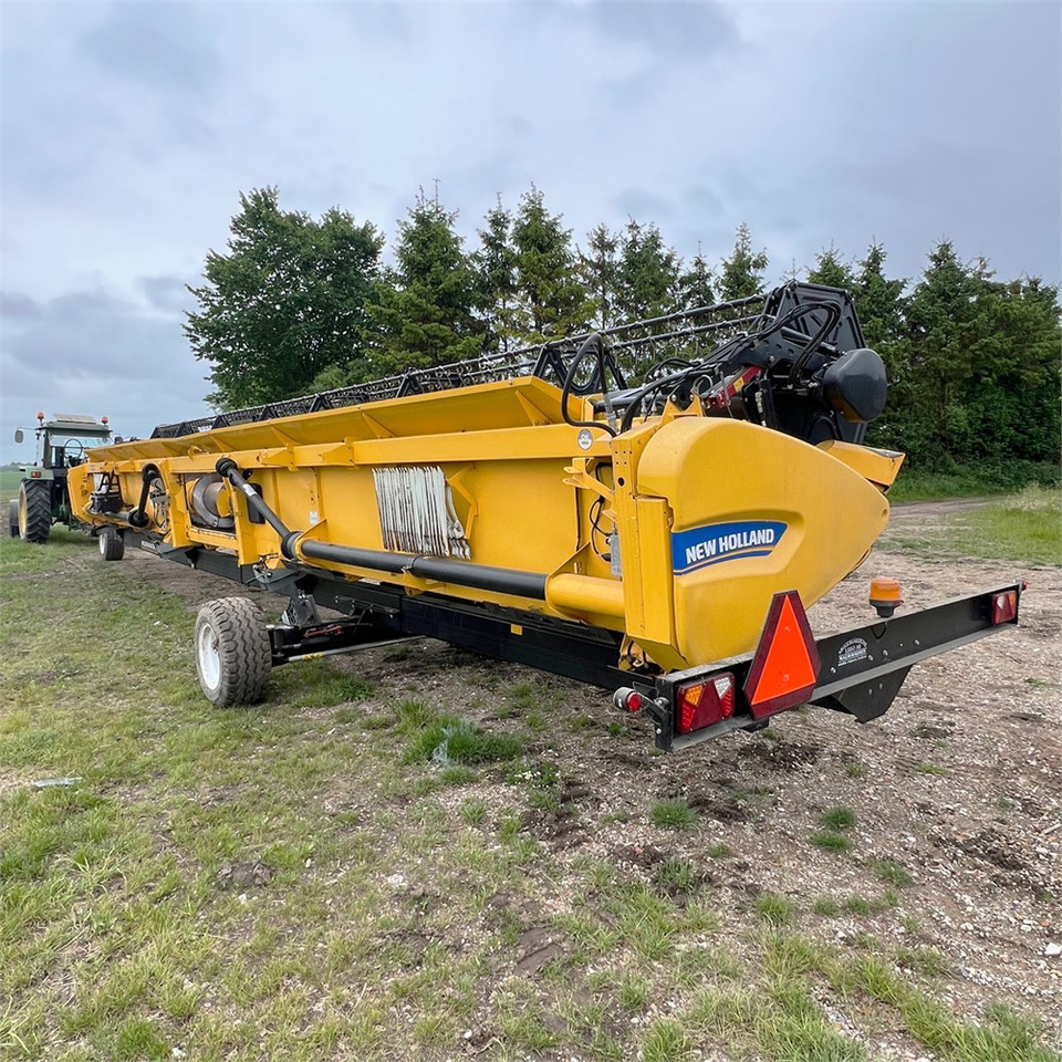 Colheitadeira New Holland 41V: foto 8