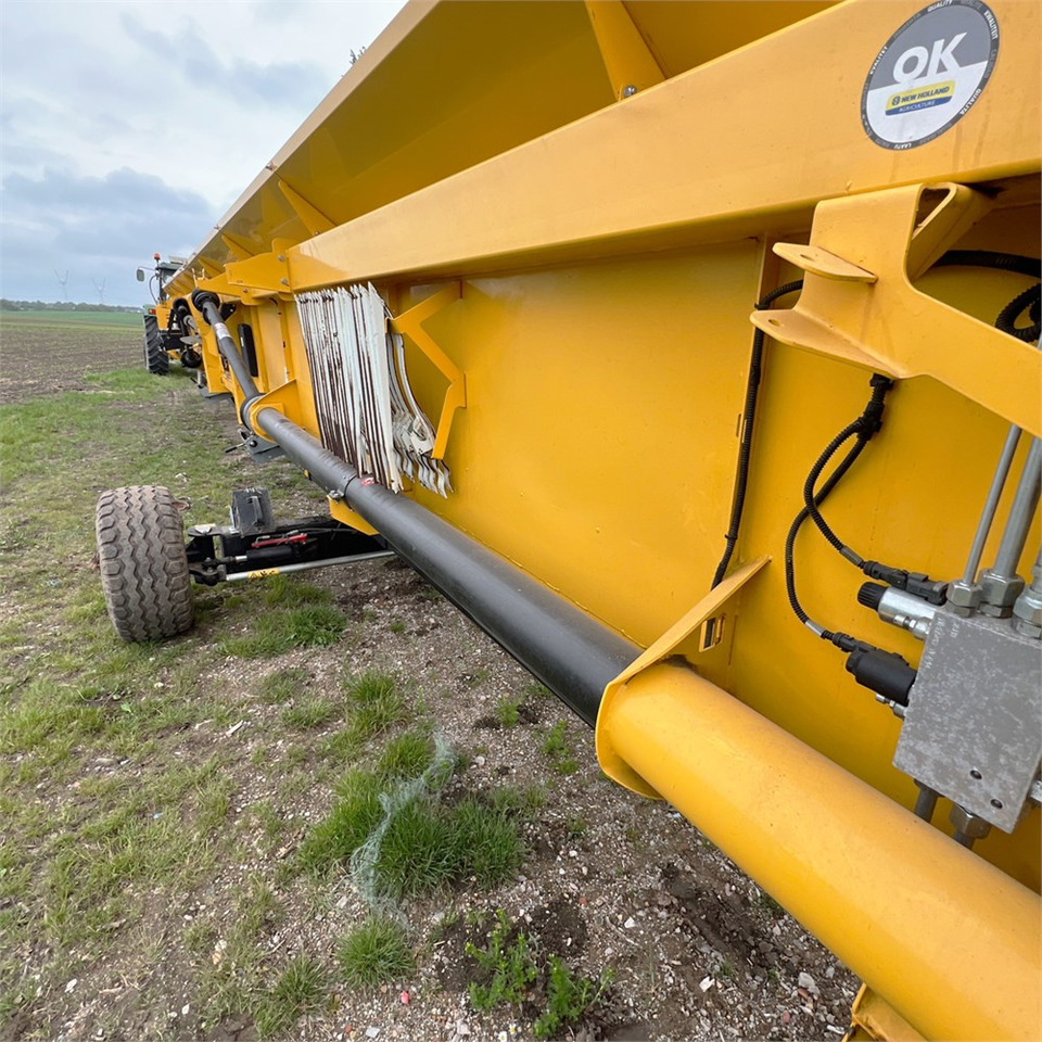 Colheitadeira New Holland 41V: foto 22