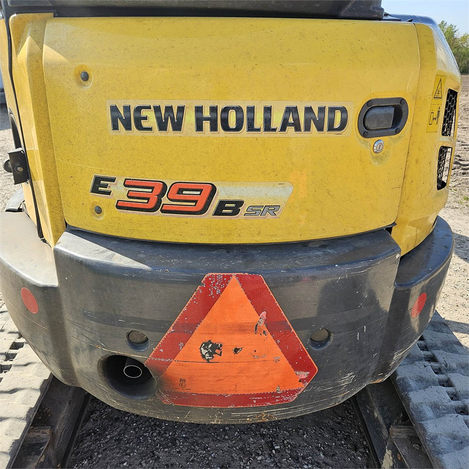 Mini escavadeira New Holland E39 B: foto 38