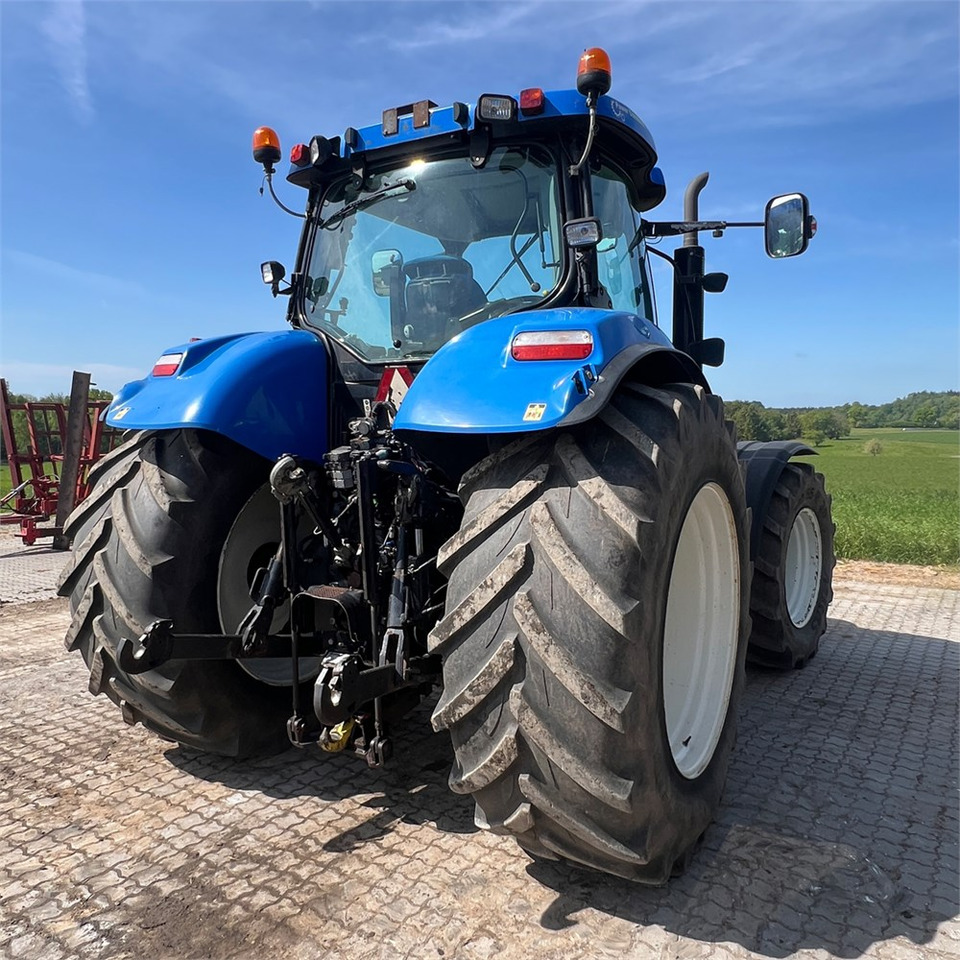 New Holland T6050 - Trator: foto 5 New Holland T6050 - Trator: foto 5