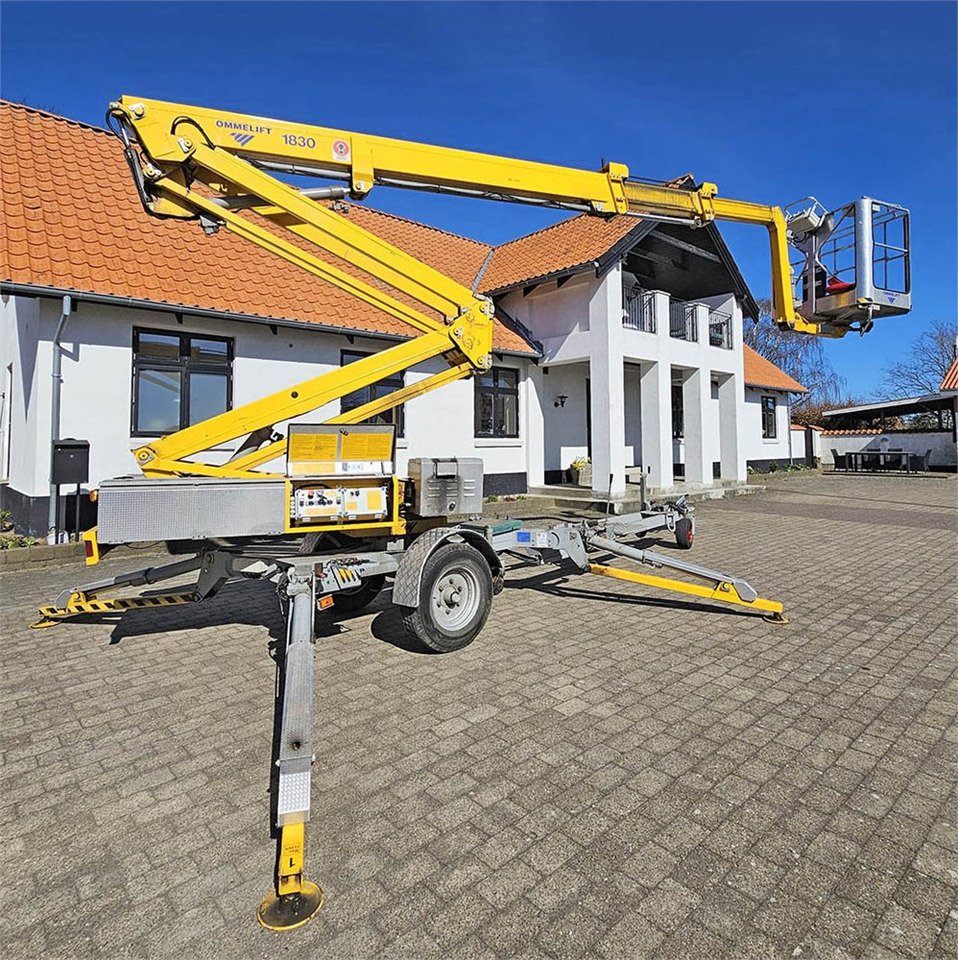 Omme 1830 EBZX - Plataforma de elevaçao rebocável: foto 1 Omme 1830 EBZX - Plataforma de elevaçao rebocável: foto 1