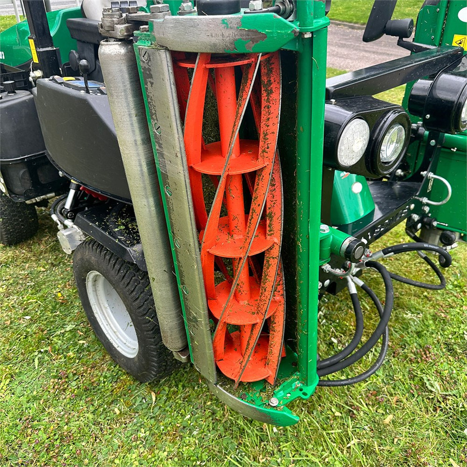 Cortador de grama Ransomes Highway 3 4WD: foto 21
