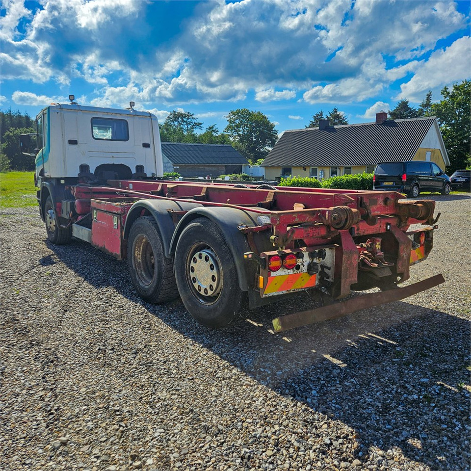 Scania P310 - Camião com sistema de cabo: foto 5 Scania P310 - Camião com sistema de cabo: foto 5