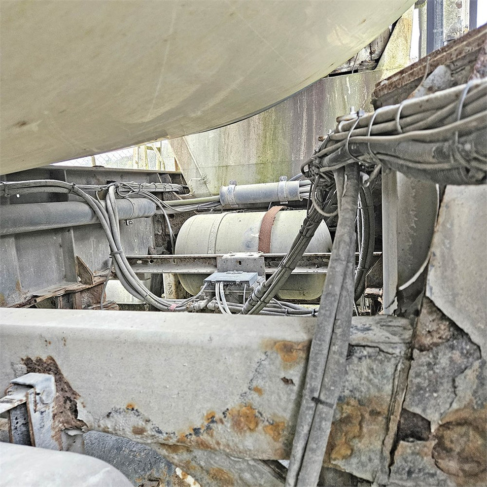 Semi-reboque betoneira Schwing Stetter 10m3: foto 47
