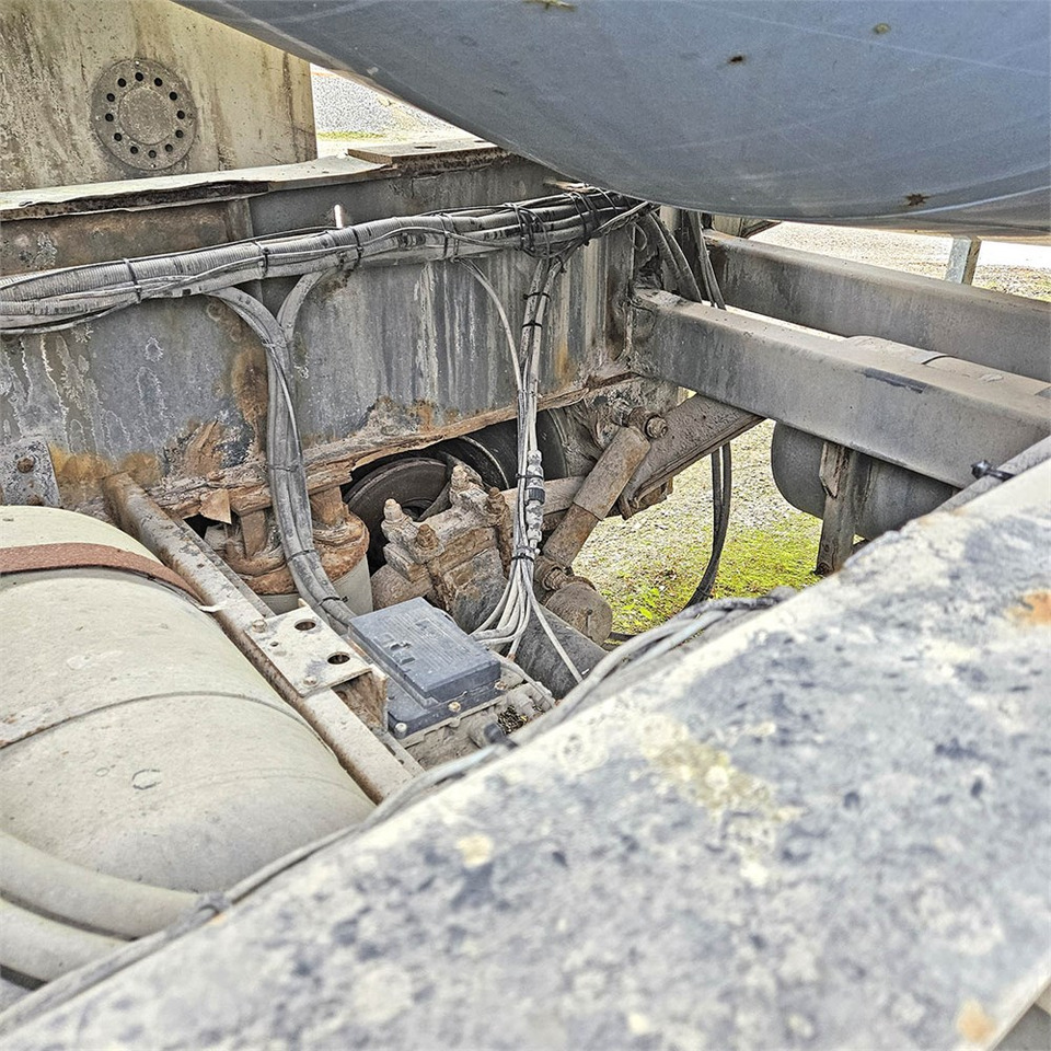 Semi-reboque betoneira Schwing Stetter 10m3: foto 48