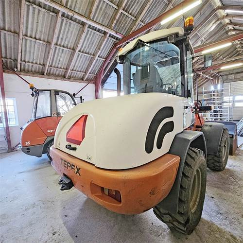 Pá carregadora de rodas Terex TL100: foto 6