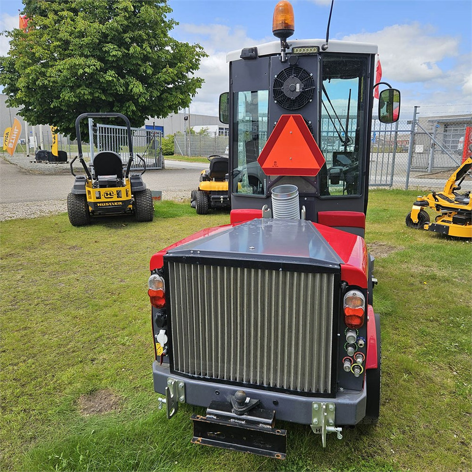 Timan 3330 A/C - Multiclip Klipper 135 - Cortador de grama: foto 4 Timan 3330 A/C - Multiclip Klipper 135 - Cortador de grama: foto 4