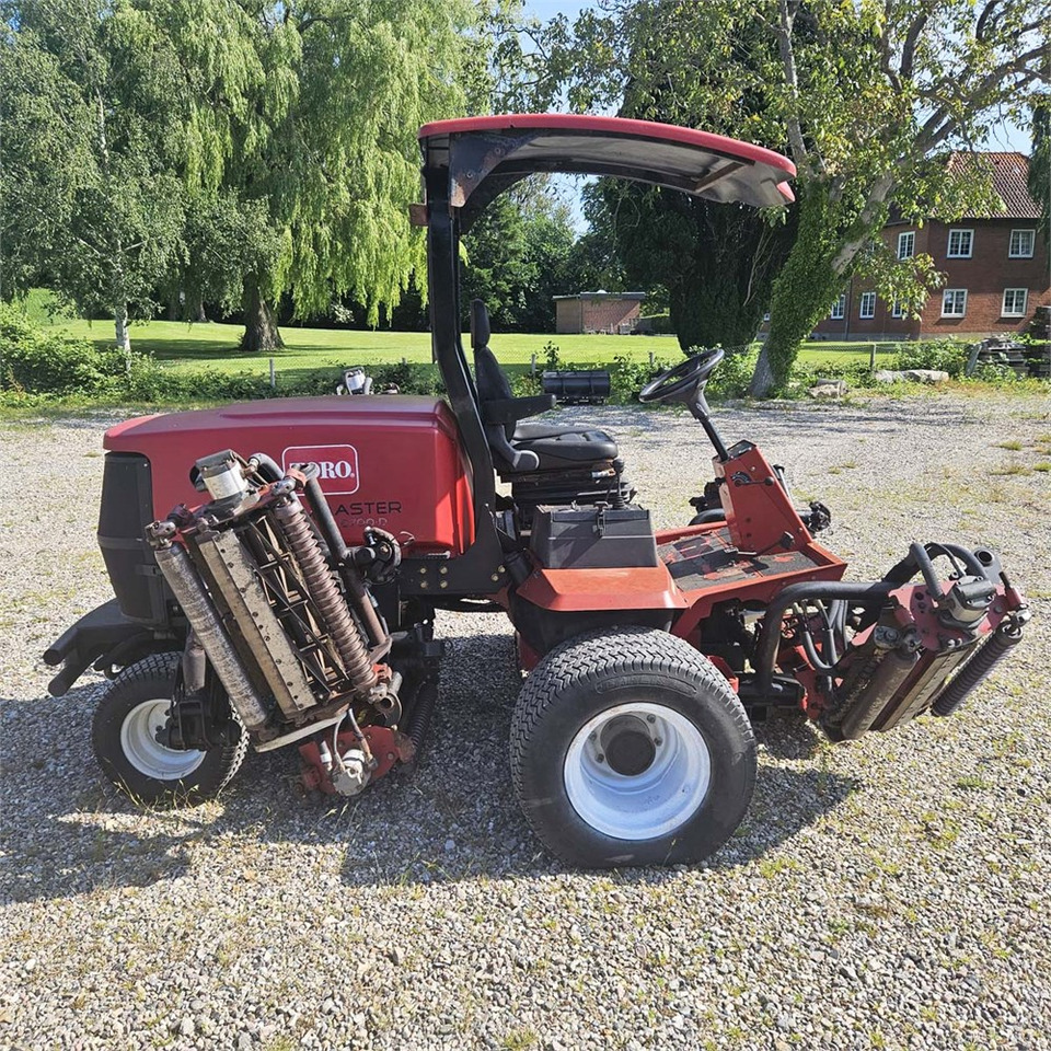 Toro Reelmaster 6700-D - Cortador de grama: foto 3 Toro Reelmaster 6700-D - Cortador de grama: foto 3