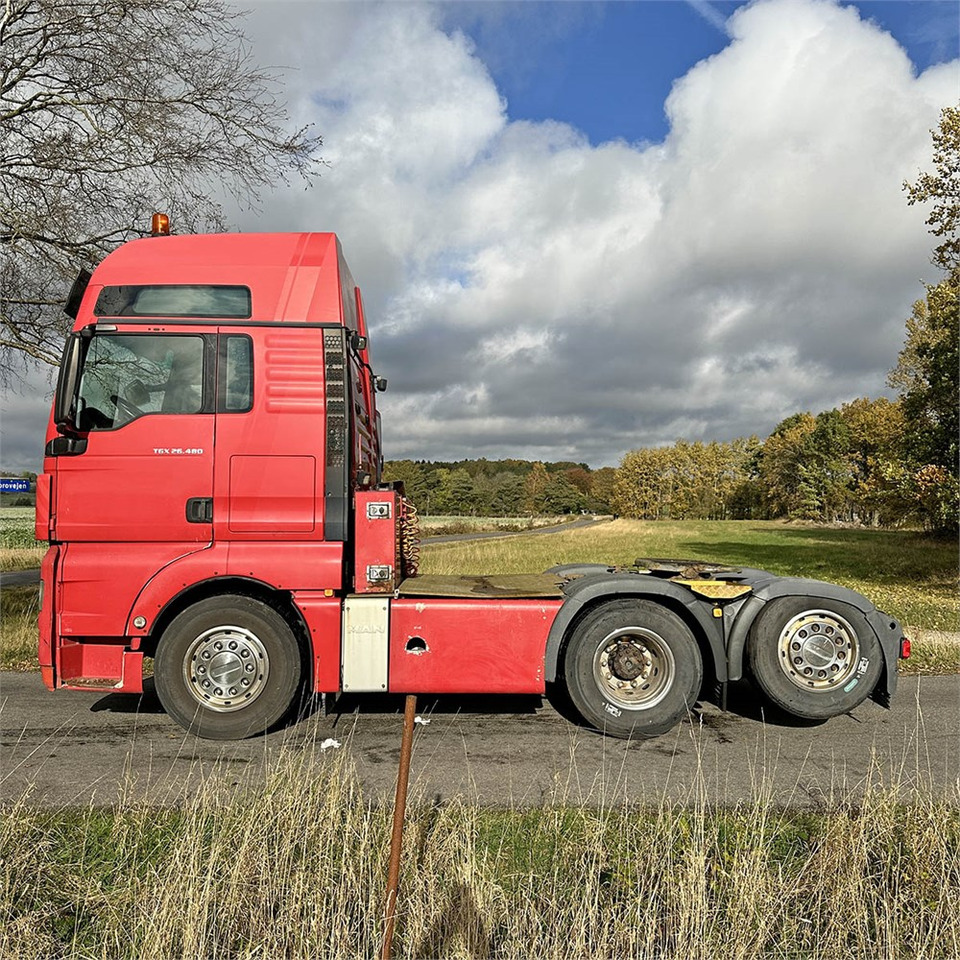MAN TG 26.6x2-2 BLS - Tractor: foto 2 MAN TG 26.6x2-2 BLS - Tractor: foto 2