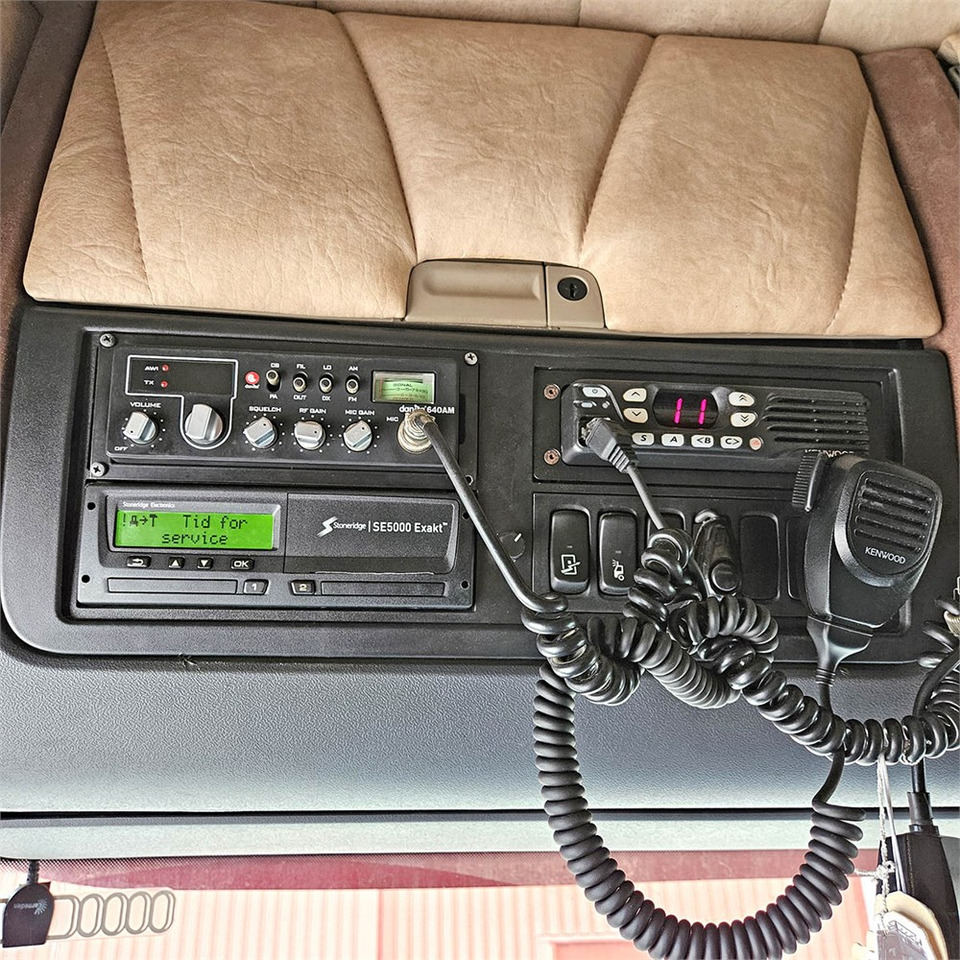 Tractor Scania R560: foto 28 Tractor Scania R560: foto 28