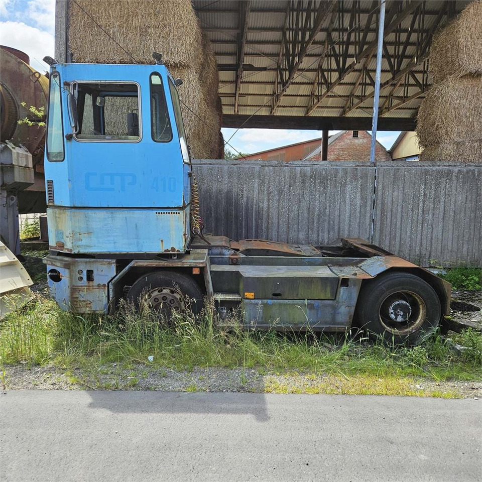Sisu TRX 181 - Tractor: foto 2 Sisu TRX 181 - Tractor: foto 2