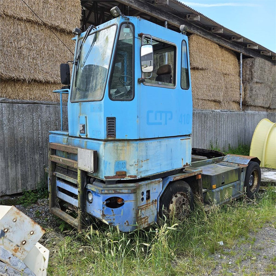 Sisu TRX 181 - Tractor: foto 1 Sisu TRX 181 - Tractor: foto 1