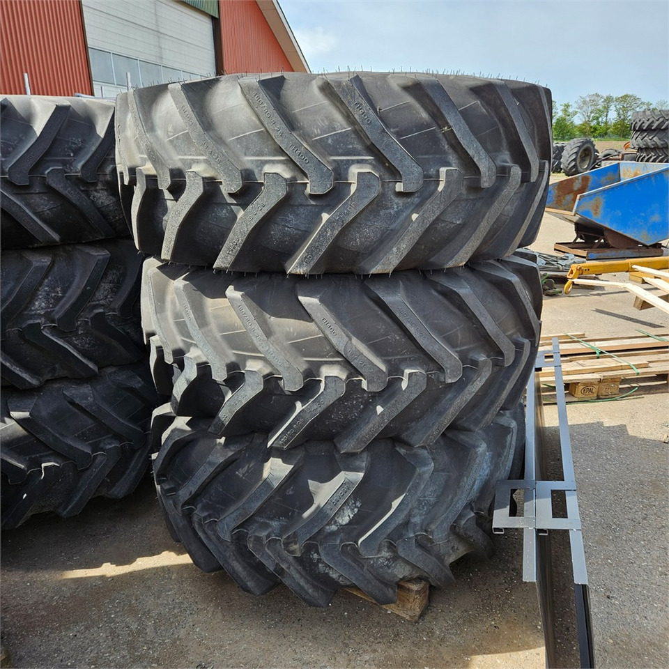 Trelleborg 480/80R26 - Jantes e pneus por Máquina de construção: foto 1 Trelleborg 480/80R26 - Jantes e pneus por Máquina de construção: foto 1
