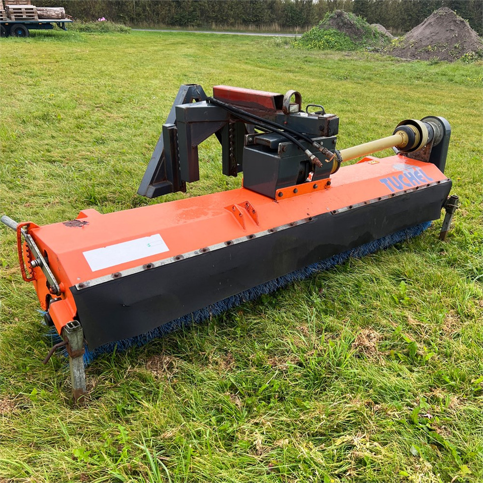 Tuchel Plus 260 MK - Trator: foto 3 Tuchel Plus 260 MK - Trator: foto 3