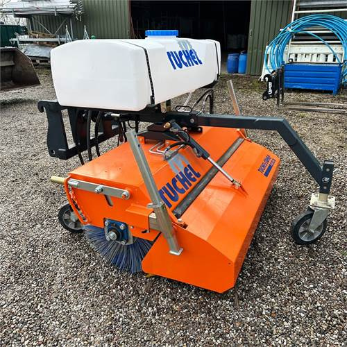 Tuchel Plus 590 - 150 - Pá carregadora de rodas: foto 2 Tuchel Plus 590 - 150 - Pá carregadora de rodas: foto 2