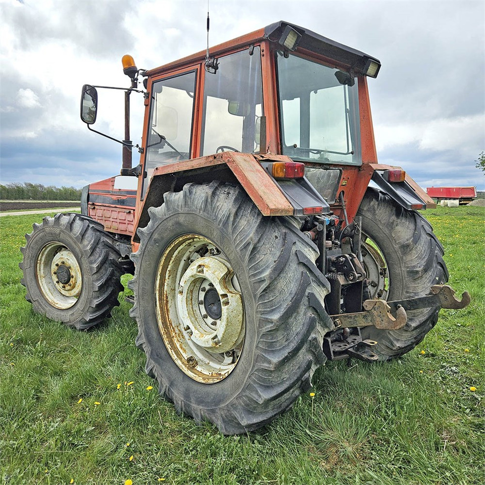 Valmet 905 - Trator: foto 3 Valmet 905 - Trator: foto 3