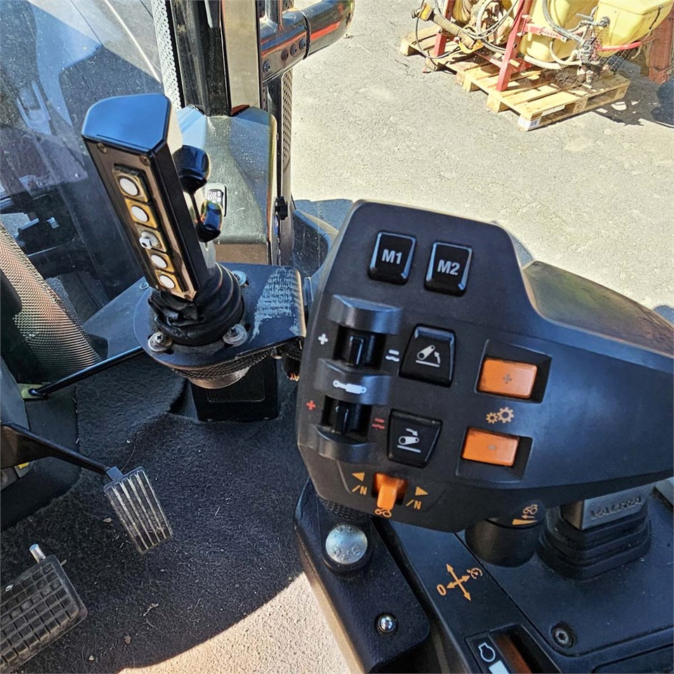 Trator Valtra s394: foto 12