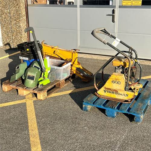 Vibromax AV 600 - Placas vibratórias: foto 1 Vibromax AV 600 - Placas vibratórias: foto 1