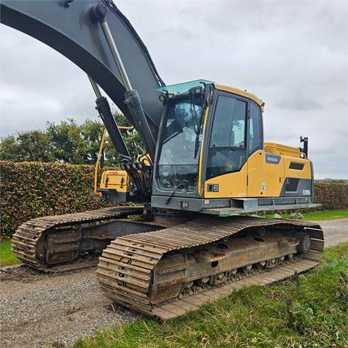 Volvo EC300 DL - Escavadora de rastos: foto 2 Volvo EC300 DL - Escavadora de rastos: foto 2