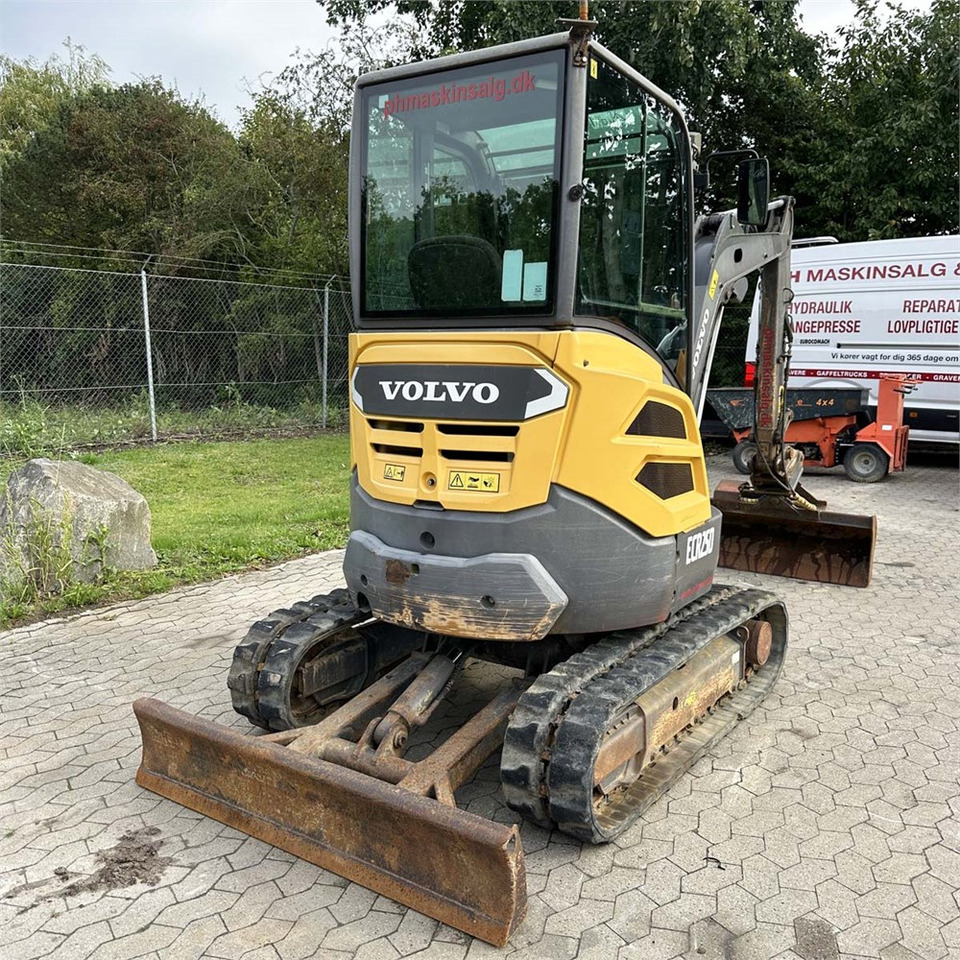 Volvo ECR25 D - Mini escavadeira: foto 5 Volvo ECR25 D - Mini escavadeira: foto 5