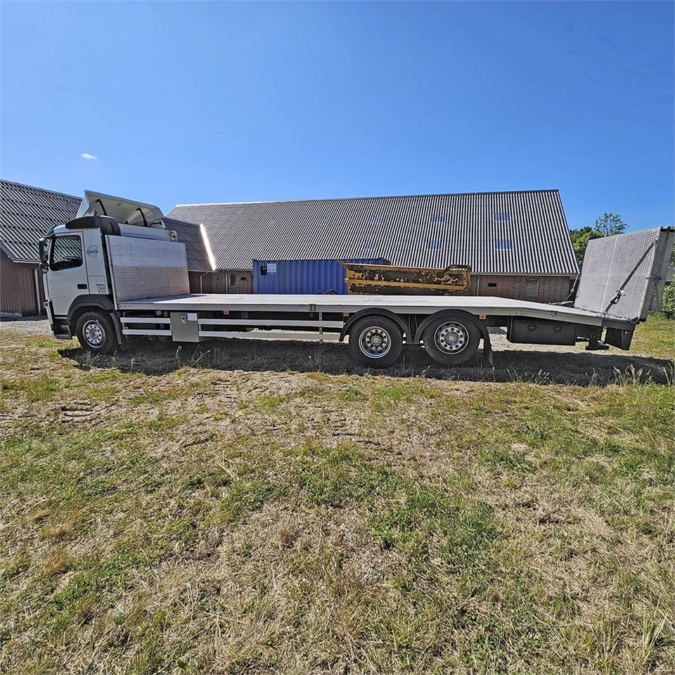 Volvo FM 330 - Camião transporte de veículos: foto 3 Volvo FM 330 - Camião transporte de veículos: foto 3